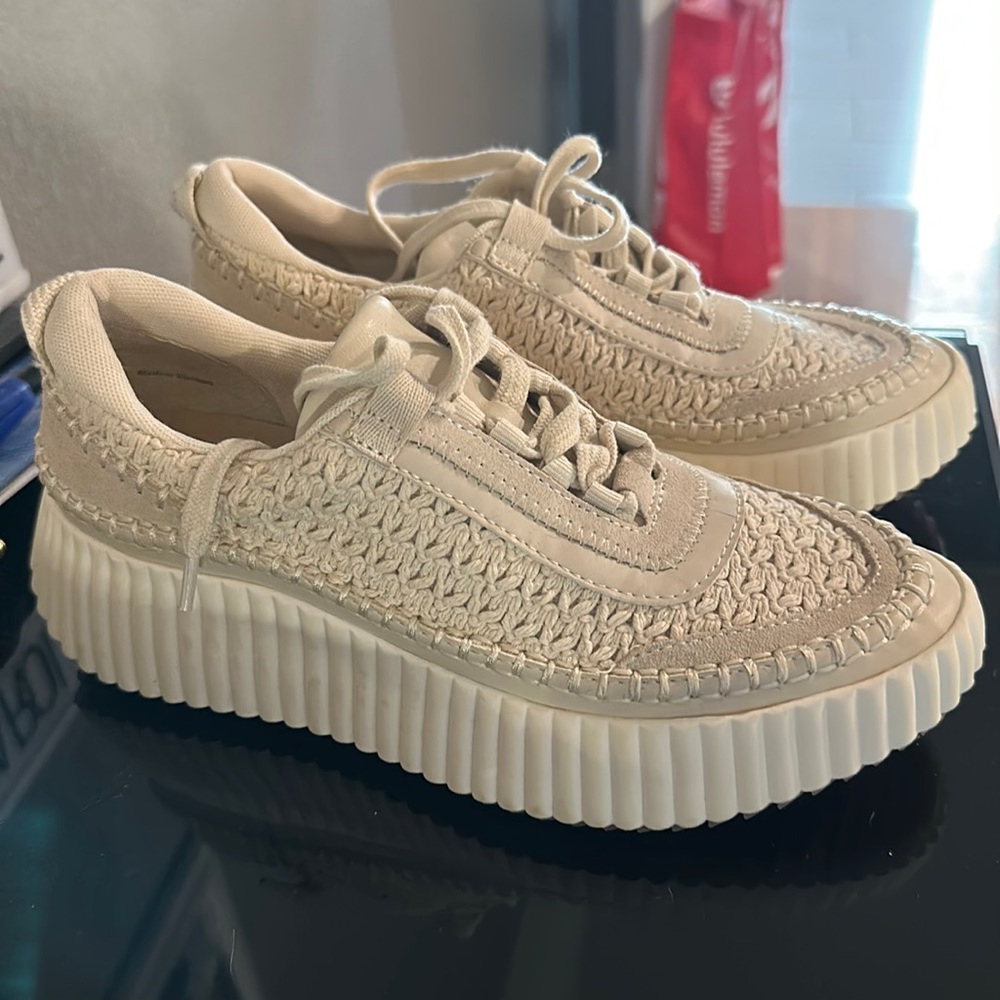 Dolce vita sneakers